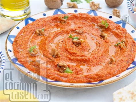 Muhammara, una crema siria y libanesa de pimientos y nueces