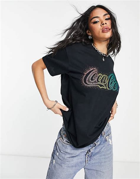 Estampado vintage de Coca Cola en camiseta
