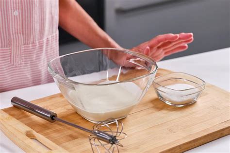 Nata líquida fría en un bol