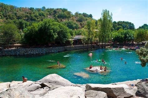 Piscina natural en la Garganta de Santa María