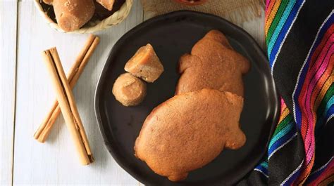 Ingredientes típicos del pan mexicano: piloncillo, anís, canela