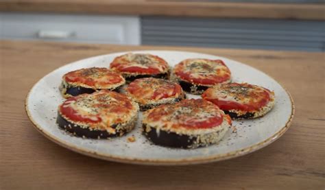 Pizza de berenjena en microondas