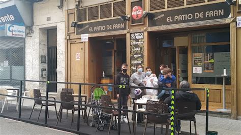 Fachada del bar El Patio de Fran en Zaragoza