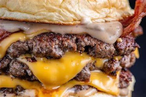 Historia y evolución de la hamburguesa