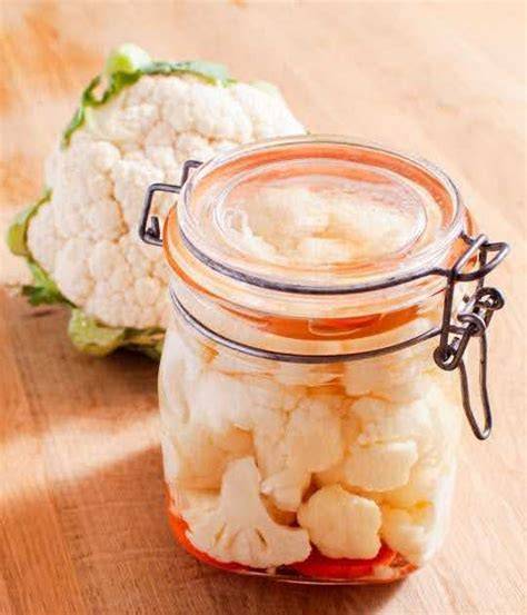 Ingredientes para encurtidos de coliflor