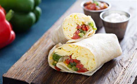 Burritos rellenos con tortilla francesa y verduras