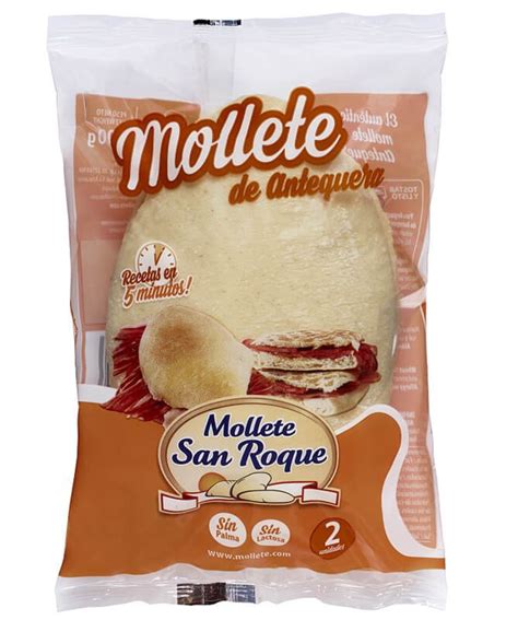 Molletes de Antequera en una cesta