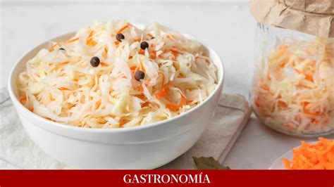 Ensalada colorida con chucrut de lombarda