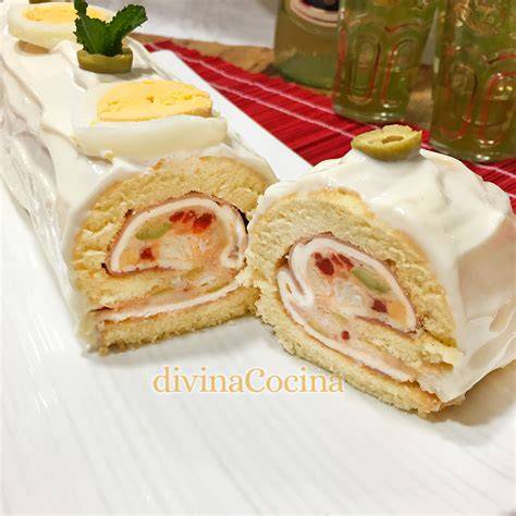 Tabla con ingredientes comunes para rellenos salados de brazo de gitano