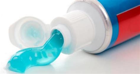 componentes de la pasta de dientes