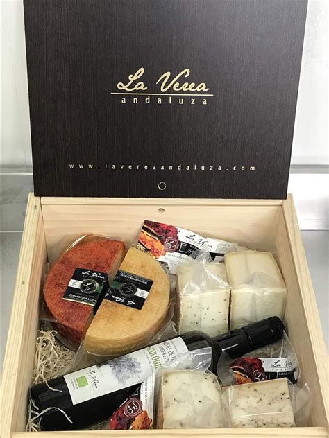 Cesta de quesos gourmet variados