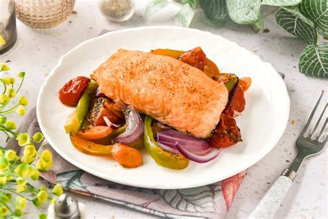 Cocción del salmón y verduras