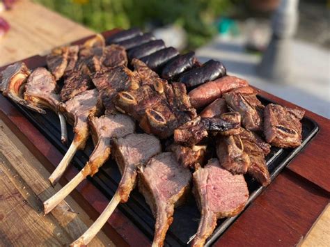 Selección de carnes maduradas en parrilla