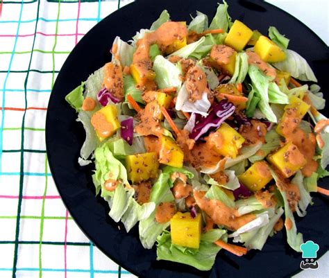 Ensalada con vinagreta de mango