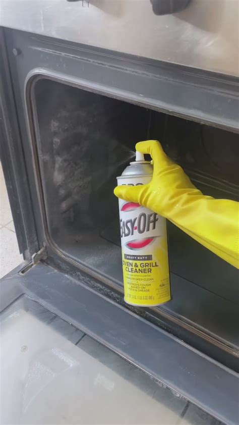 Spray limpiador de microondas y hornos