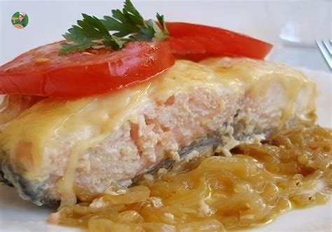 Salmón al horno con queso mozzarella