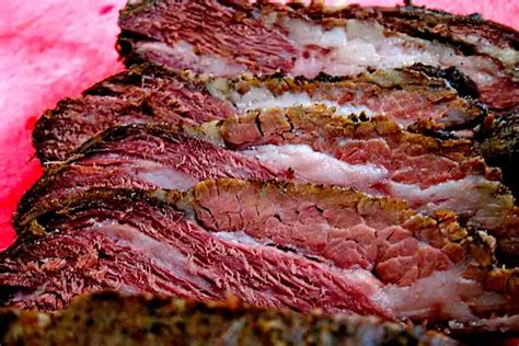 Corte de brisket de ternera