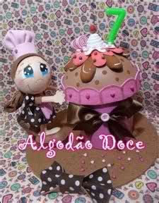 Fofucha de niña cupcake en goma eva