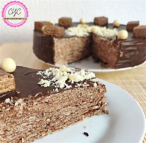 Tarta de Obleas y Chocolate lista para servir