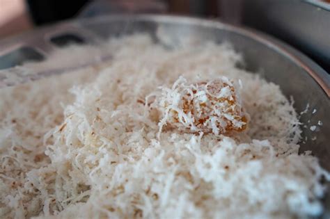 Yuca y coco rallado