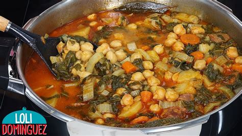 Guiso de acelgas con garbanzos y pimentón