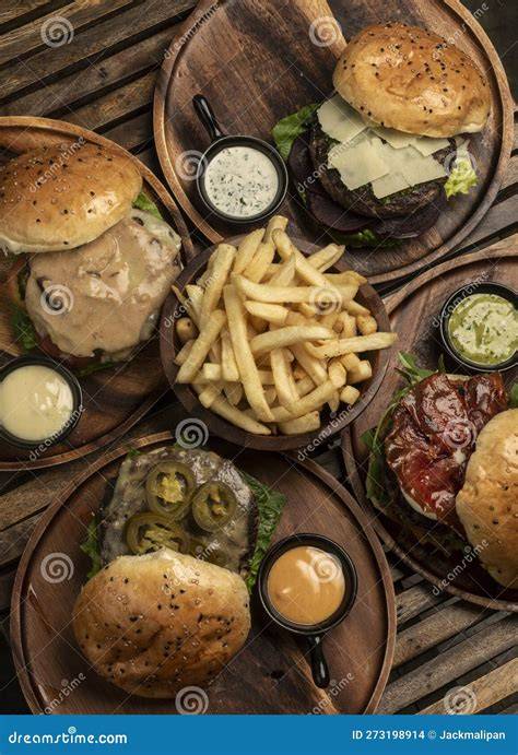 Variedad de hamburguesas gourmet