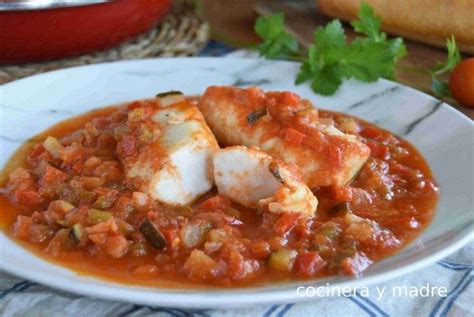 Pisto con merluza y coliflor