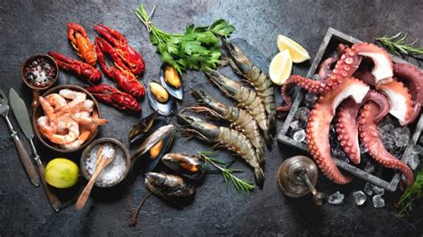 Diversos tipos de mariscos españoles