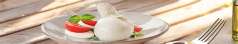 Diferencias en la elaboración de mozzarella y burrata