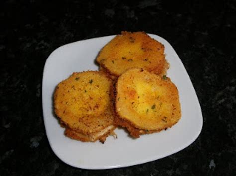 Medallones de queso de cabra fritos