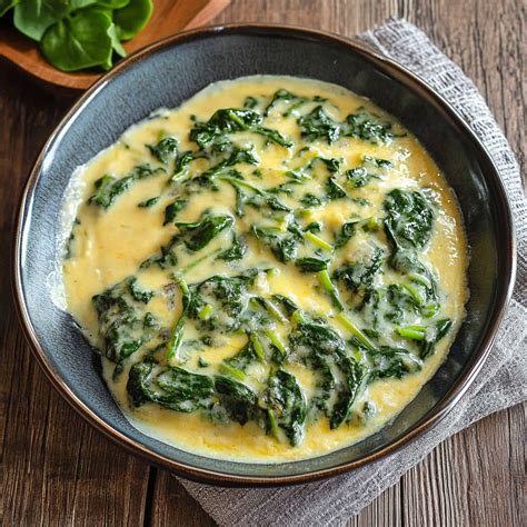 Espinacas a la crema en sartén