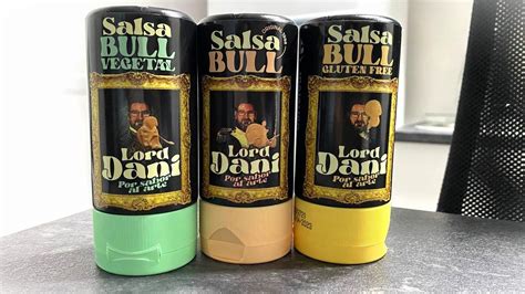 Envases de Salsa Bull original y vegetal
