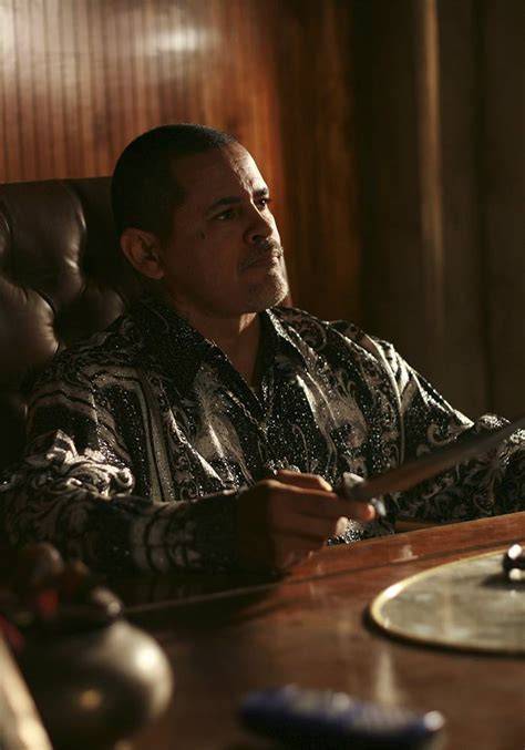 Hank Schrader y Tuco Salamanca en un enfrentamiento en el desierto