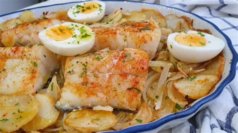 Mercado de pescado portugués con bacalao