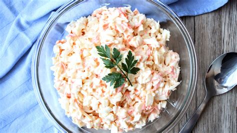 Ensalada americana con mayonesa y vinagre