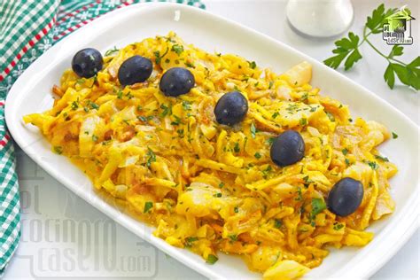 Plato terminado de Bacalao Dorado con aceitunas y perejil