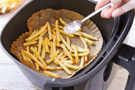 Patatas congeladas precortadas en diferentes formas