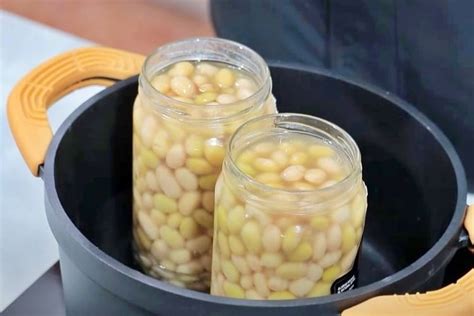 Pochas en conserva listas para cocinar