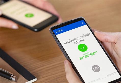 Esquema de las vías para transferir dinero entre cuentas y tarjetas