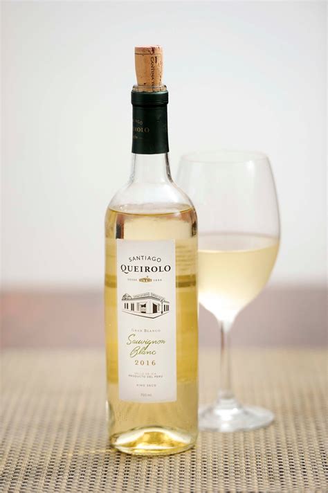 Vino blanco seco y croquetas de champiñón