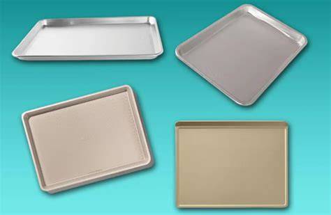 Diferentes materiales de bandejas de horno