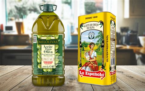 Botella de Aceite de Orujo de Oliva y aceitunas