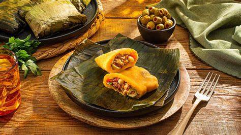 Variedad de platos venezolanos con pollo