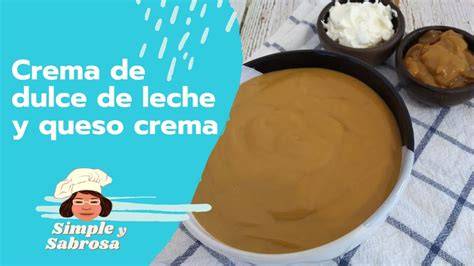 Detalle de la decoración con picos de crema y dulce de leche