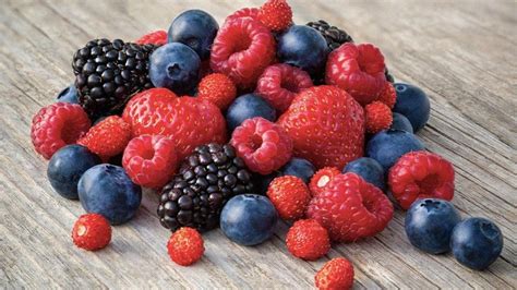 Frutos rojos y chocolate negro, opciones keto para el