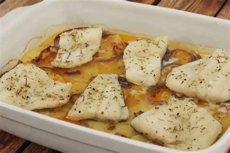 Bacalao al horno gratinado con queso