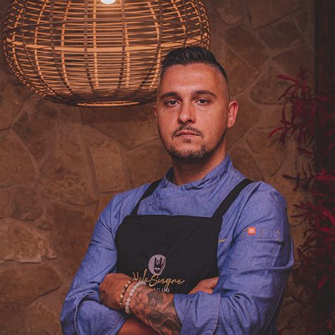 Juan David Couñago, chef del restaurante MalaSangre Food & Club de Vigo