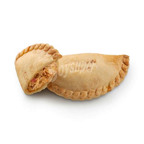 Empanadilla de pollo mechado recién horneada