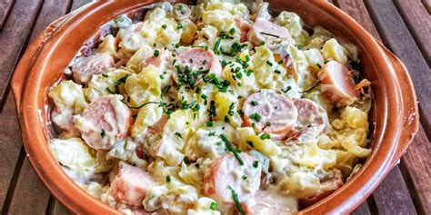 Infografía comparando los estilos de ensalada de patata alemana