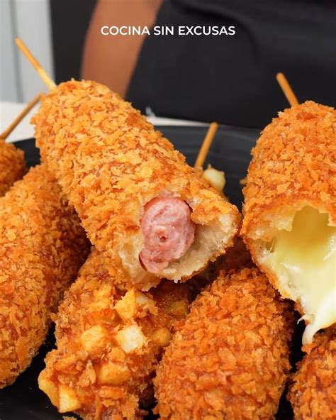 Banderillas de salchicha recién hechas